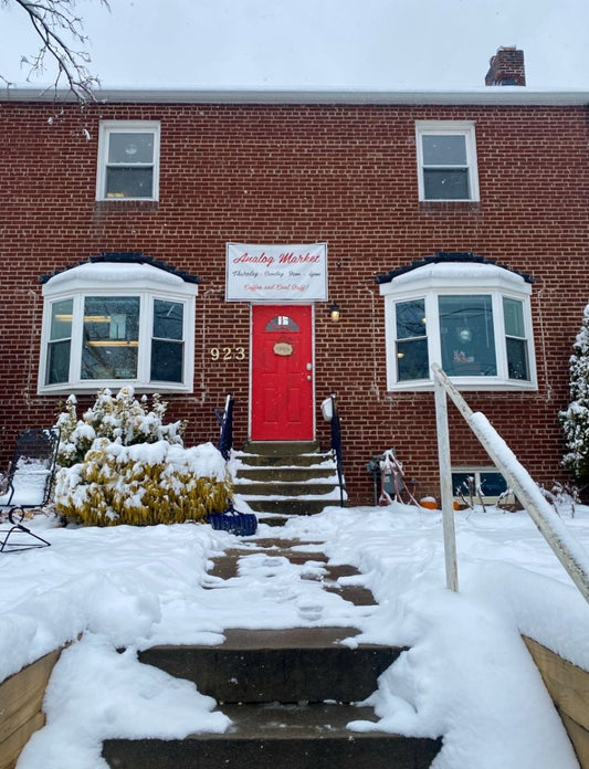 Analog Market enters 2024 with new friends and new beginnings! - Bump 'n Grind Coffee Shop