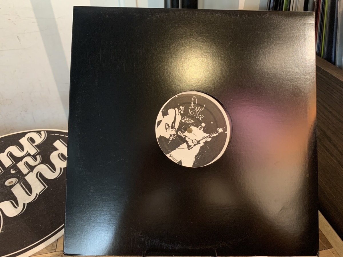 HEC003 - Bump 'n Grind